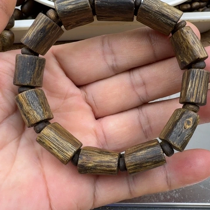 简***好沉香手串乌身手串17克加