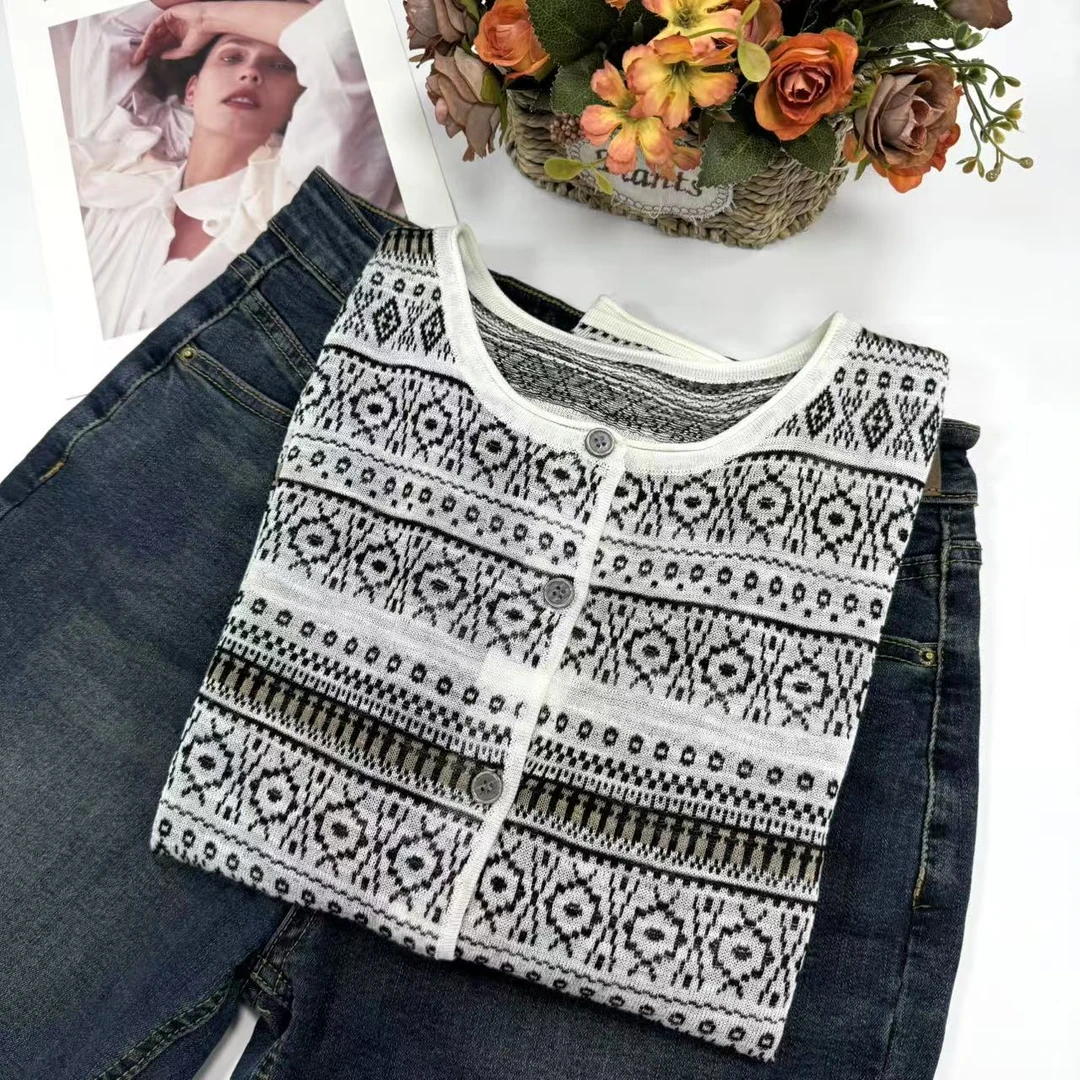 【海岛】超级洋气的费尔岛！！韩系复古提花~气质针织衫Y6883杏