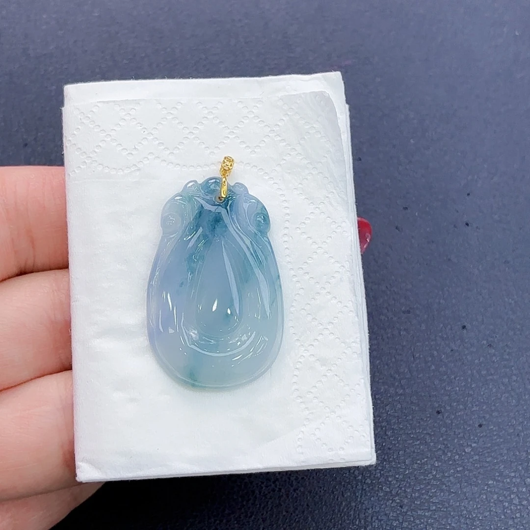 翡翠18K金镶嵌颈饰精品•福贝吊坠