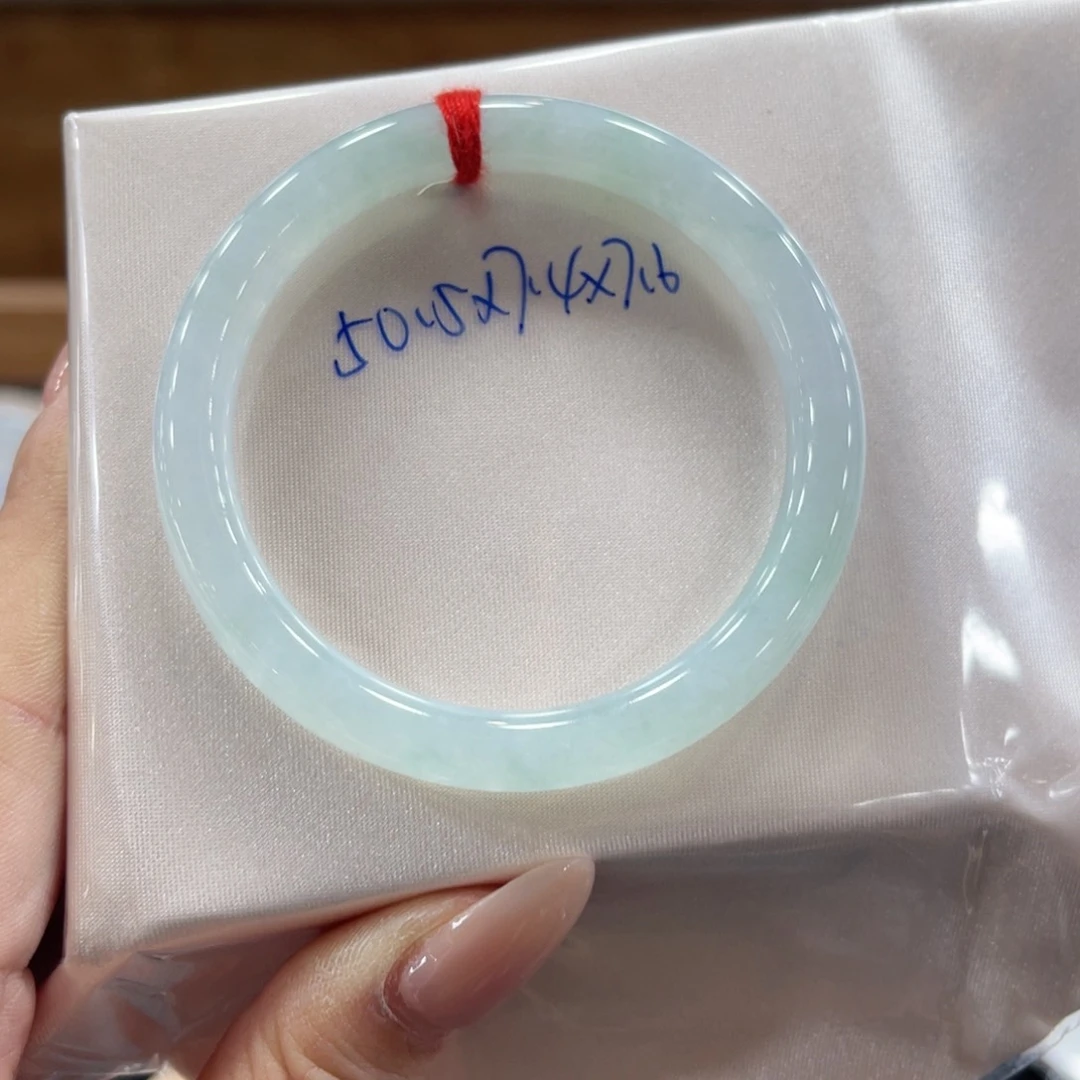 未镶嵌手镯翡翠翡翠