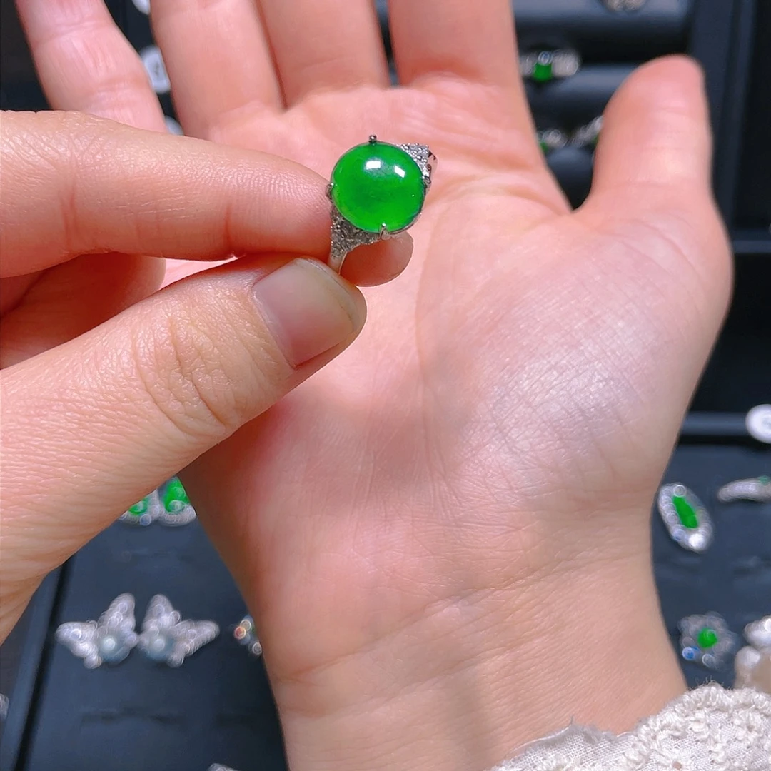 翡翠戒指银S925镶嵌懒*芽戒指