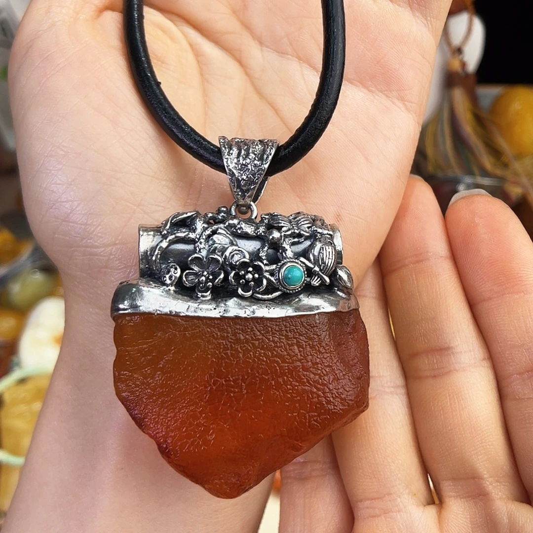 C***Z未镶嵌琥珀珠宝奇石