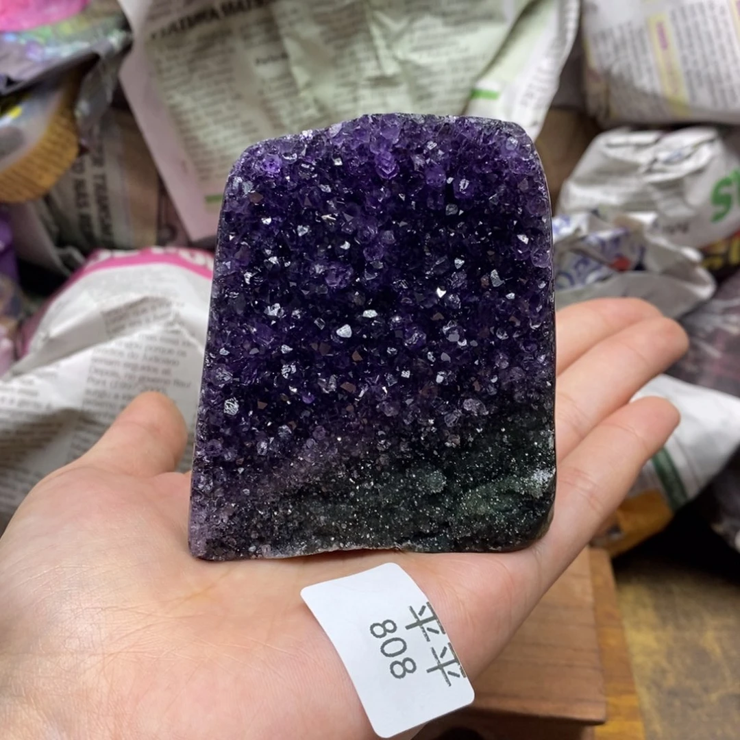 紫晶乌拉圭未镶嵌