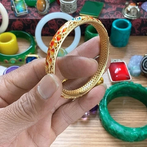 瓷片瓷器紫砂壶摆件