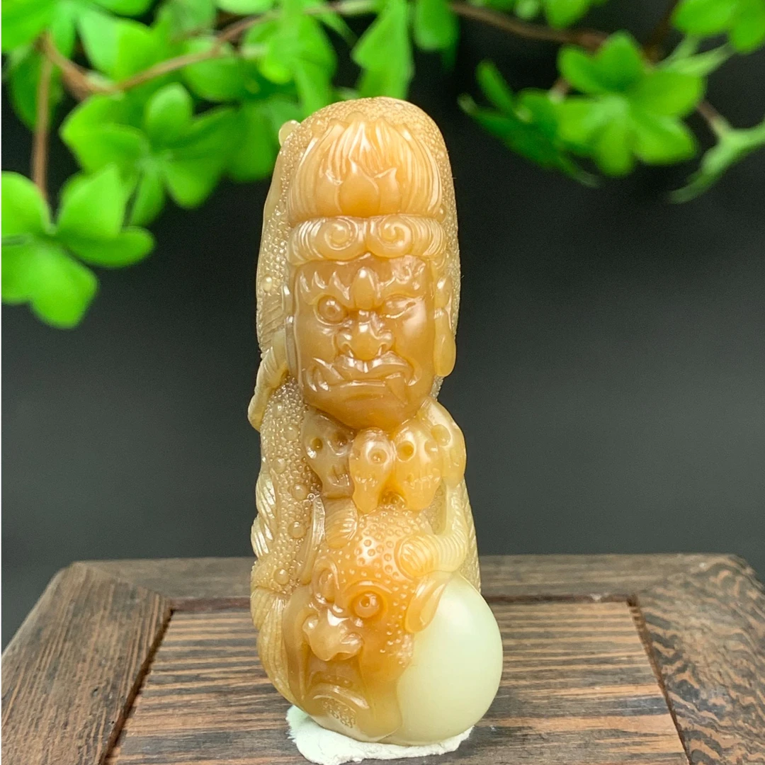 D039珠宝玉石精选和田玉吊坠