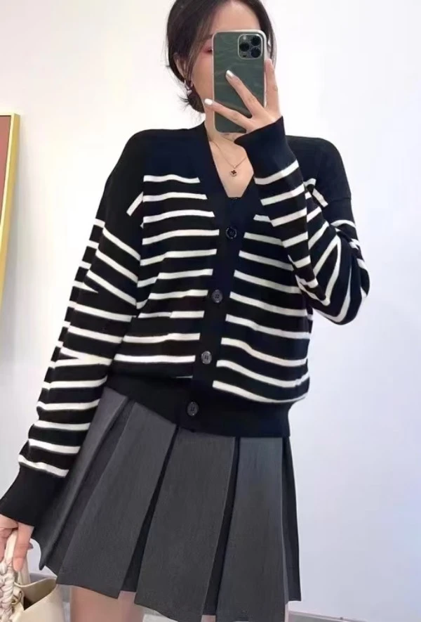 AA288【18针精纺扬子纱】美丽诺羊毛条纹开衫百搭针织长袖上衣女