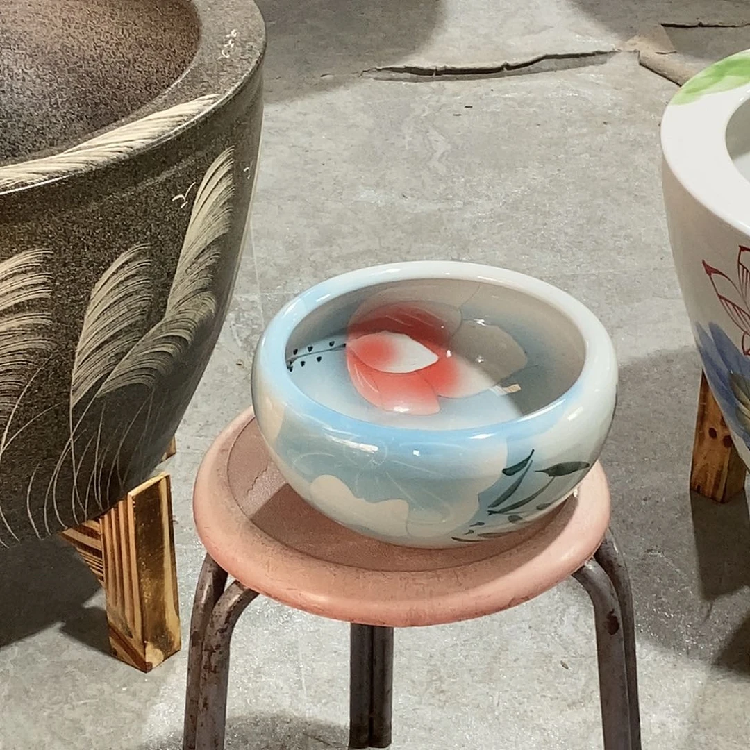 摆件景德镇陶瓷鱼缸艺术