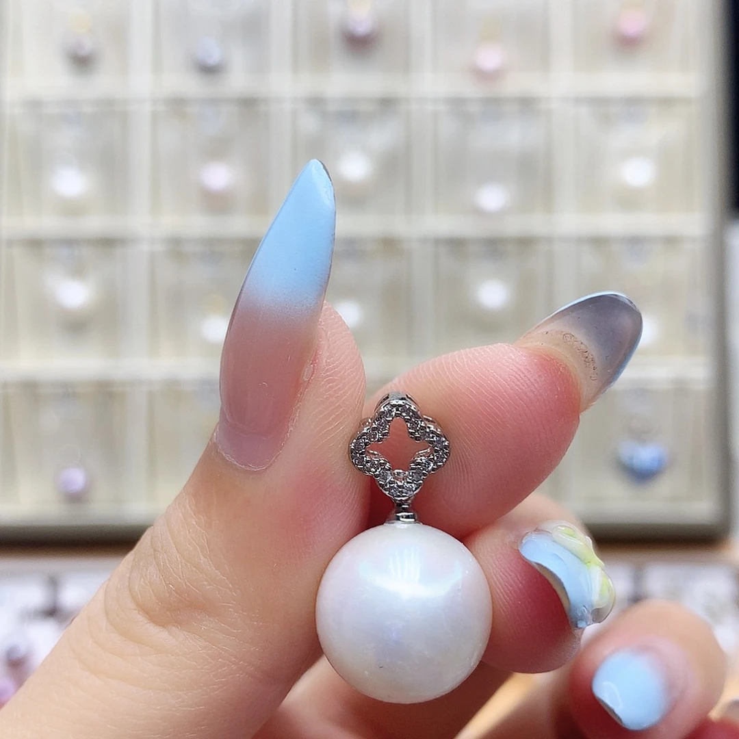 淡水珍珠合金颈饰
