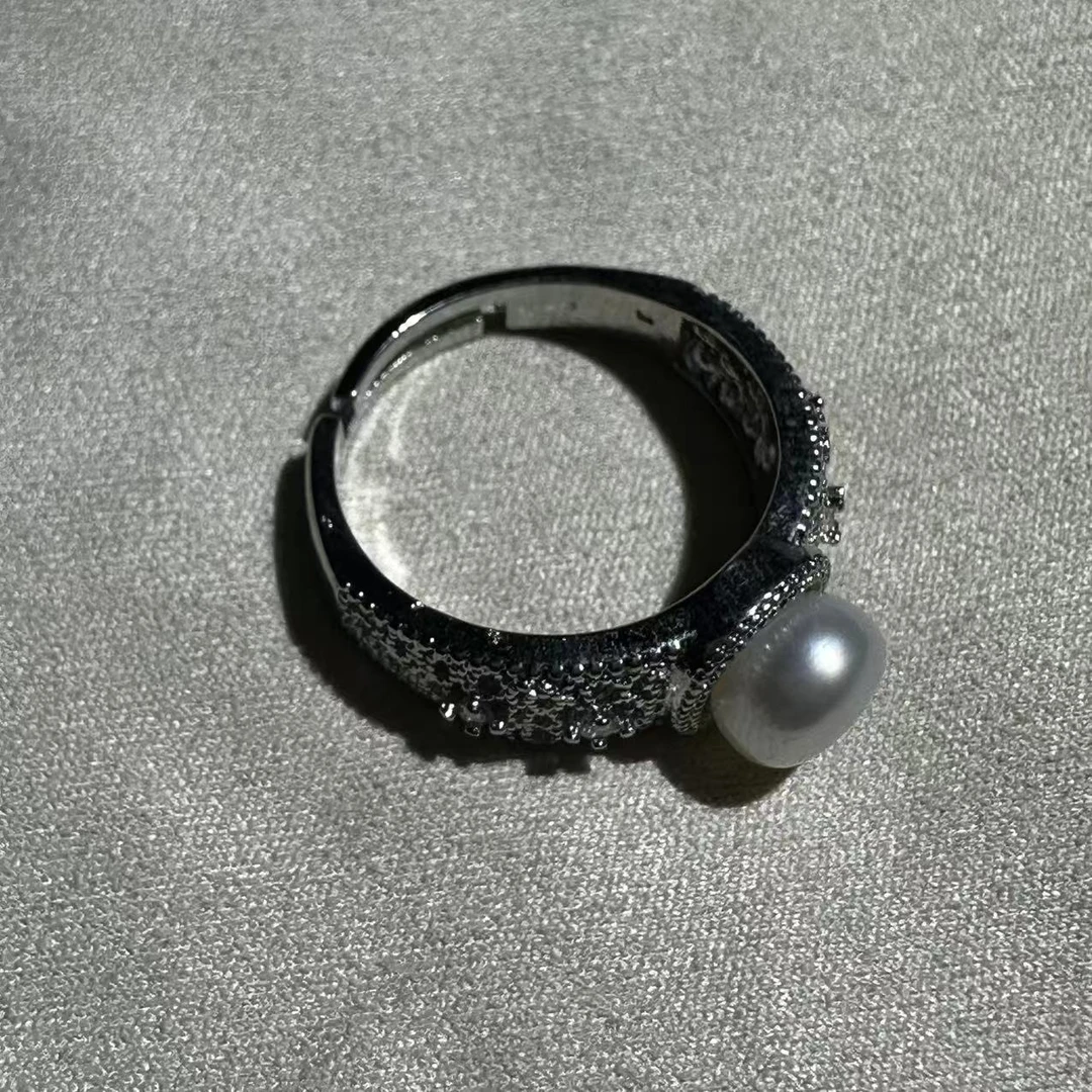 臻选戒指 经典时尚百搭时尚饰品白色戒指NB112