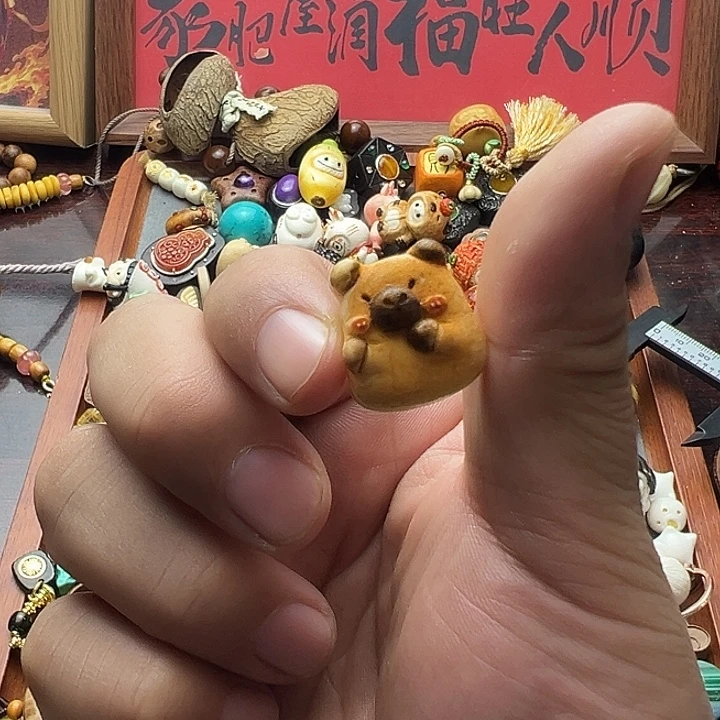 非金属根付卡皮巴拉饼干