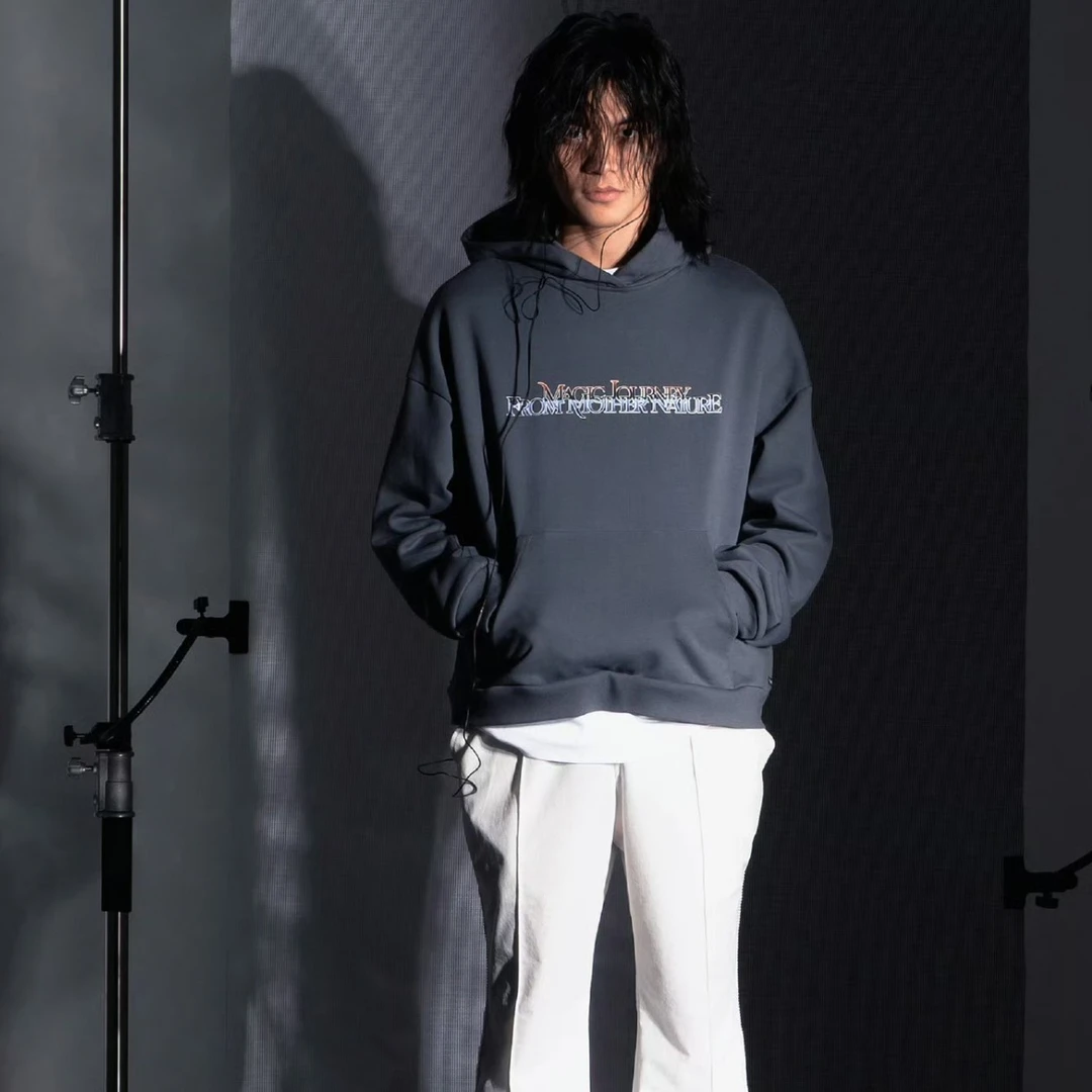 X04-91518-IND春秋款正面字母印花休闲百搭连帽卫衣