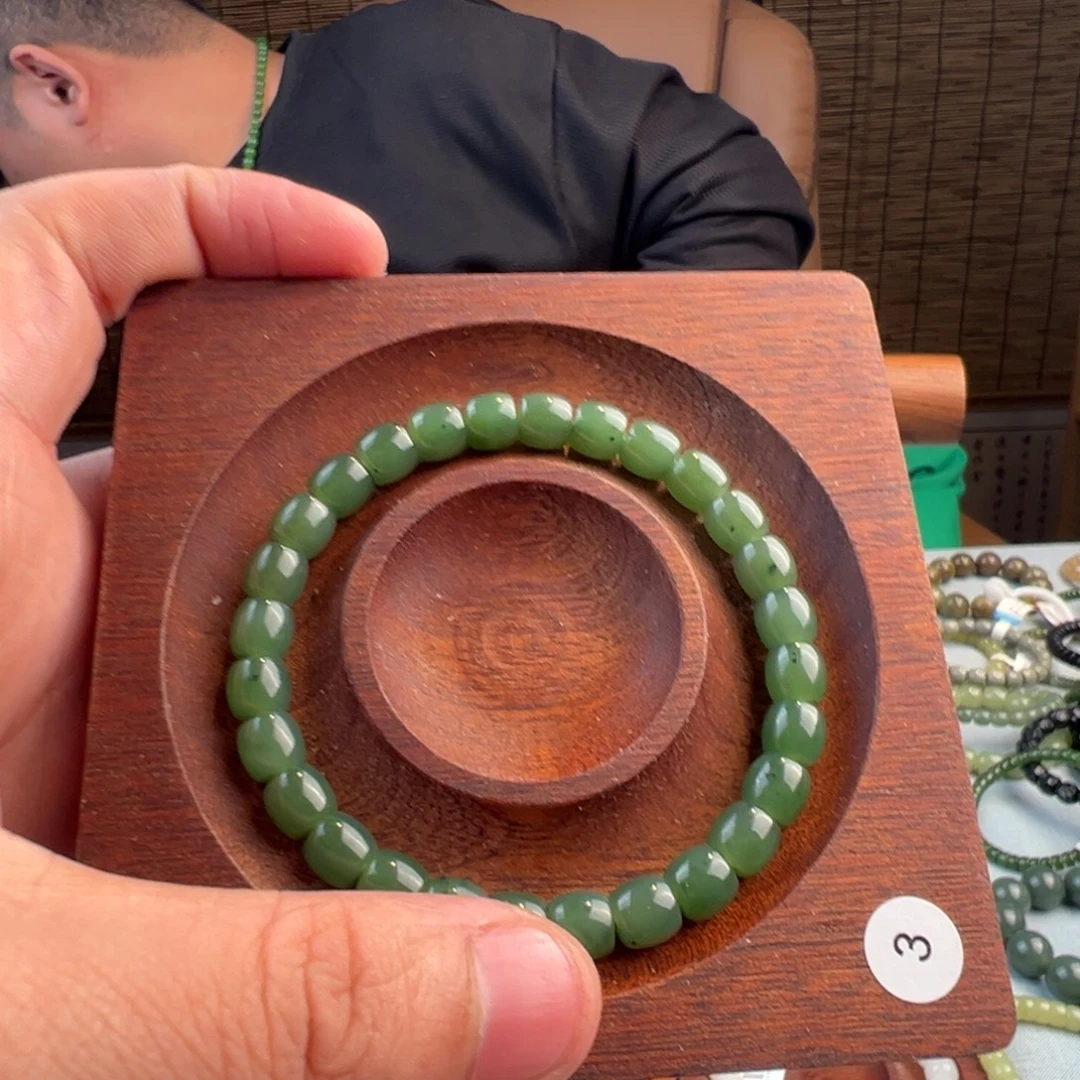 和田玉未镶嵌手链