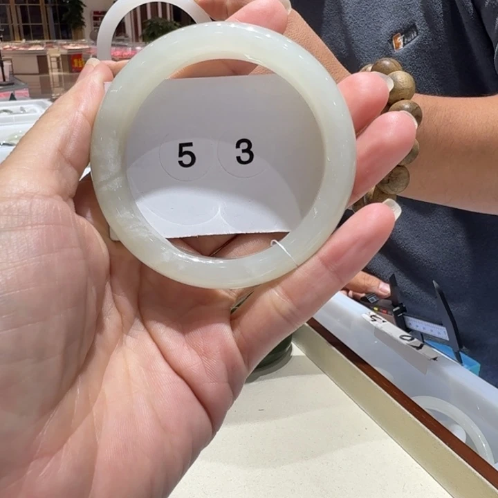 和田玉未镶嵌手镯054