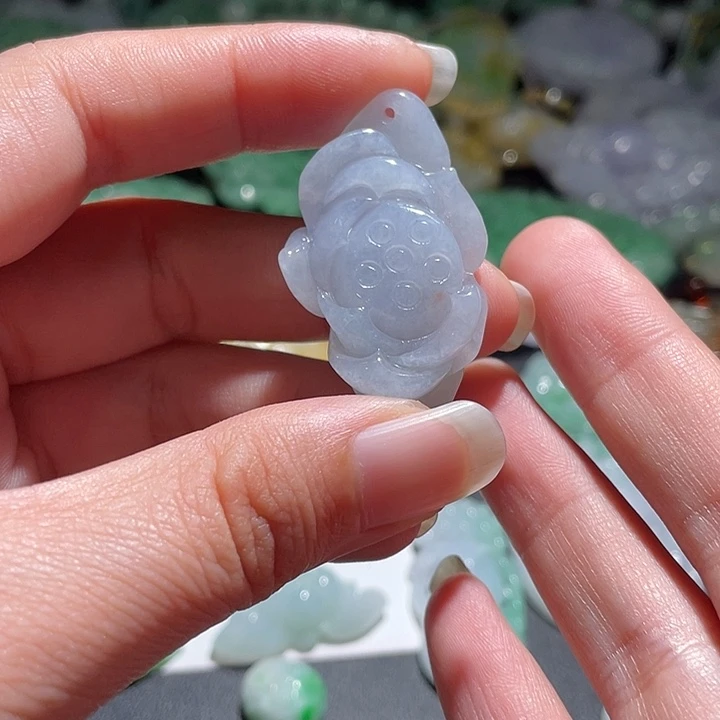 颈饰未镶嵌翡翠天