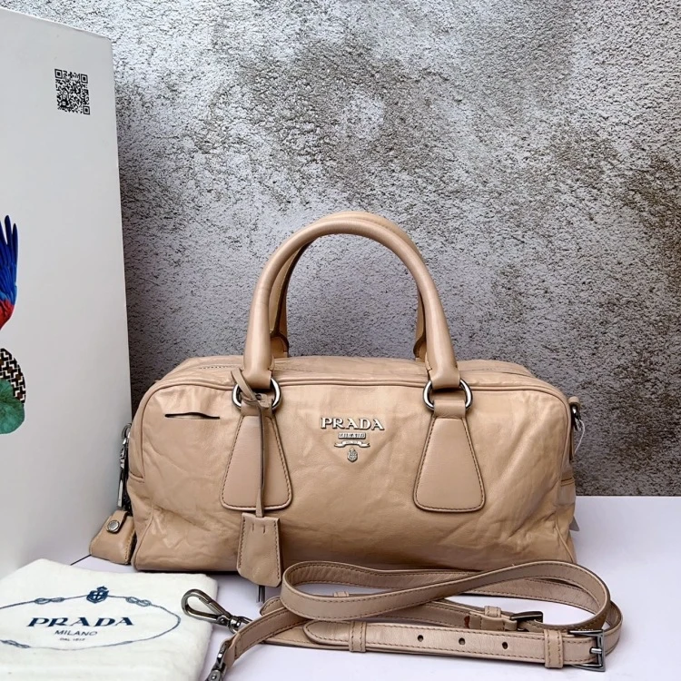 95新 Prada/普拉达 /KIKI/单肩包/16006849