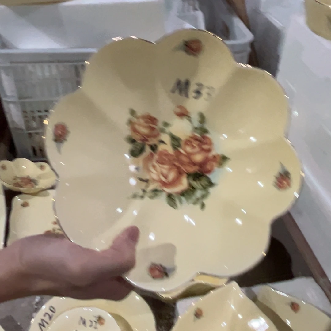 星博汇陶瓷有限公司2个33