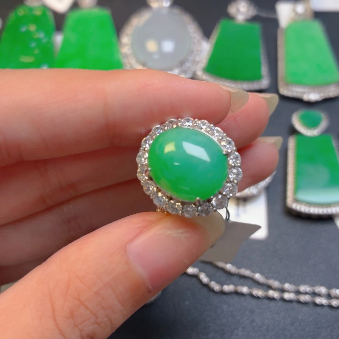 翡翠银S925镶嵌颈饰