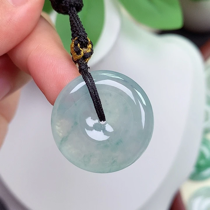 翡翠未镶嵌颈饰平安扣 25.4x5.9mm