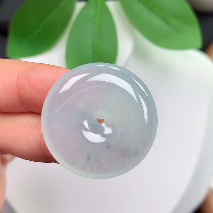 翡翠未镶嵌颈饰平安扣 27.6x5.7mm