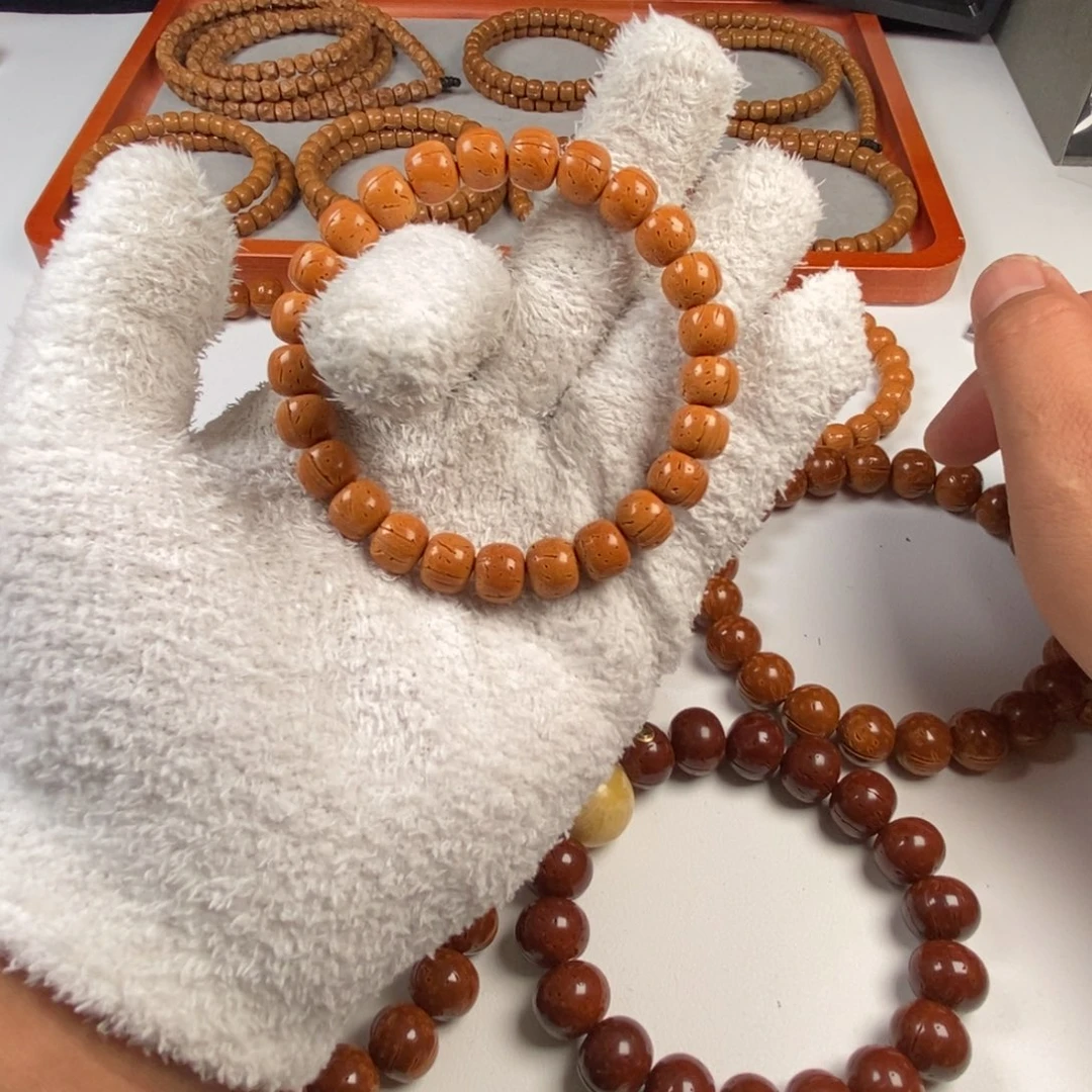 沉***-桃核手串1.0800000000000