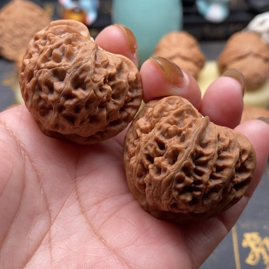 文玩核桃吊坠宫灯