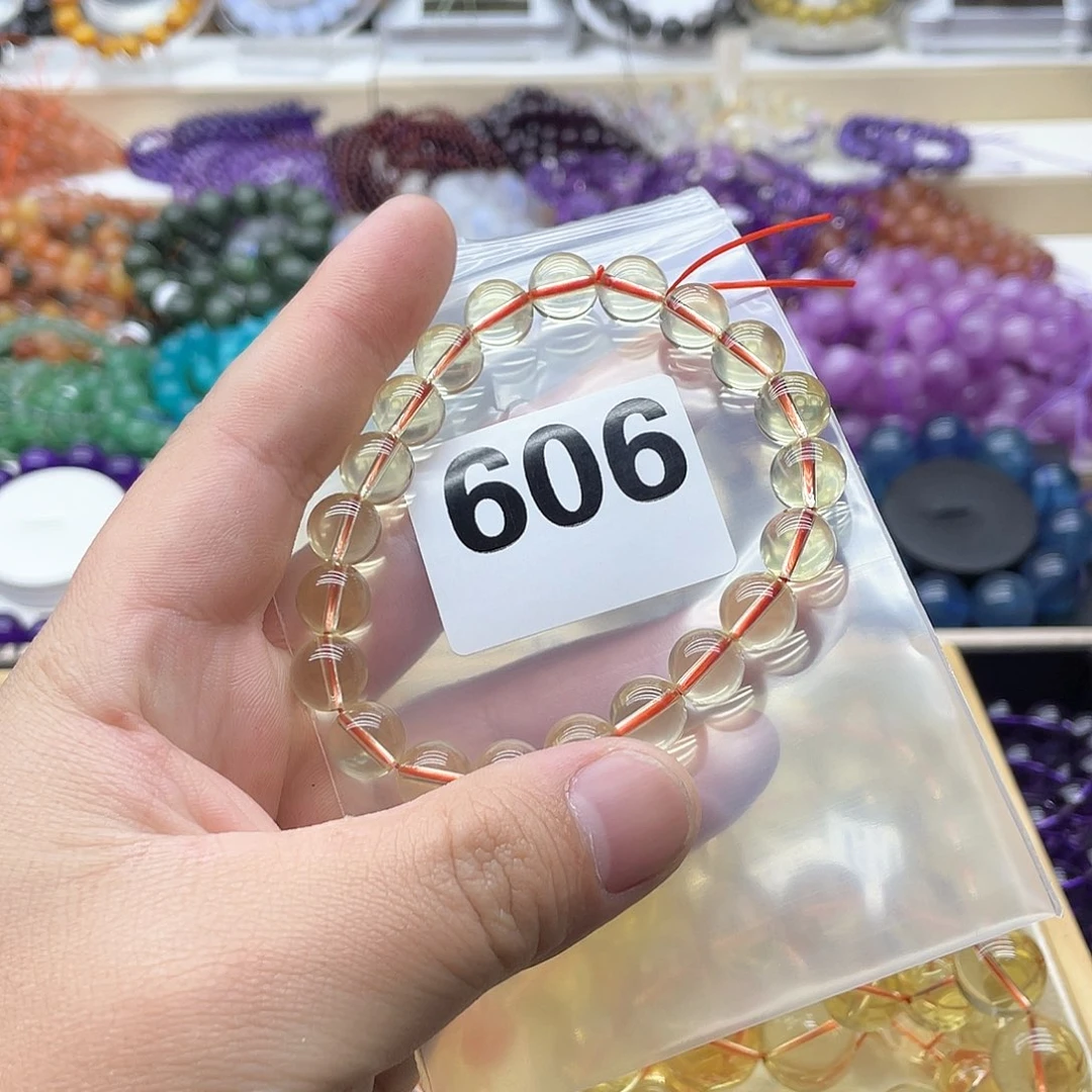 水晶手链未镶嵌燕**飞天然