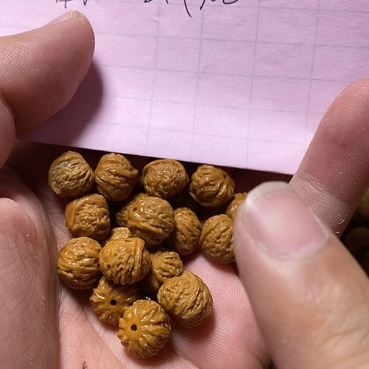 橄榄核手串/手链猴头瑕疵免费送，快递费自理