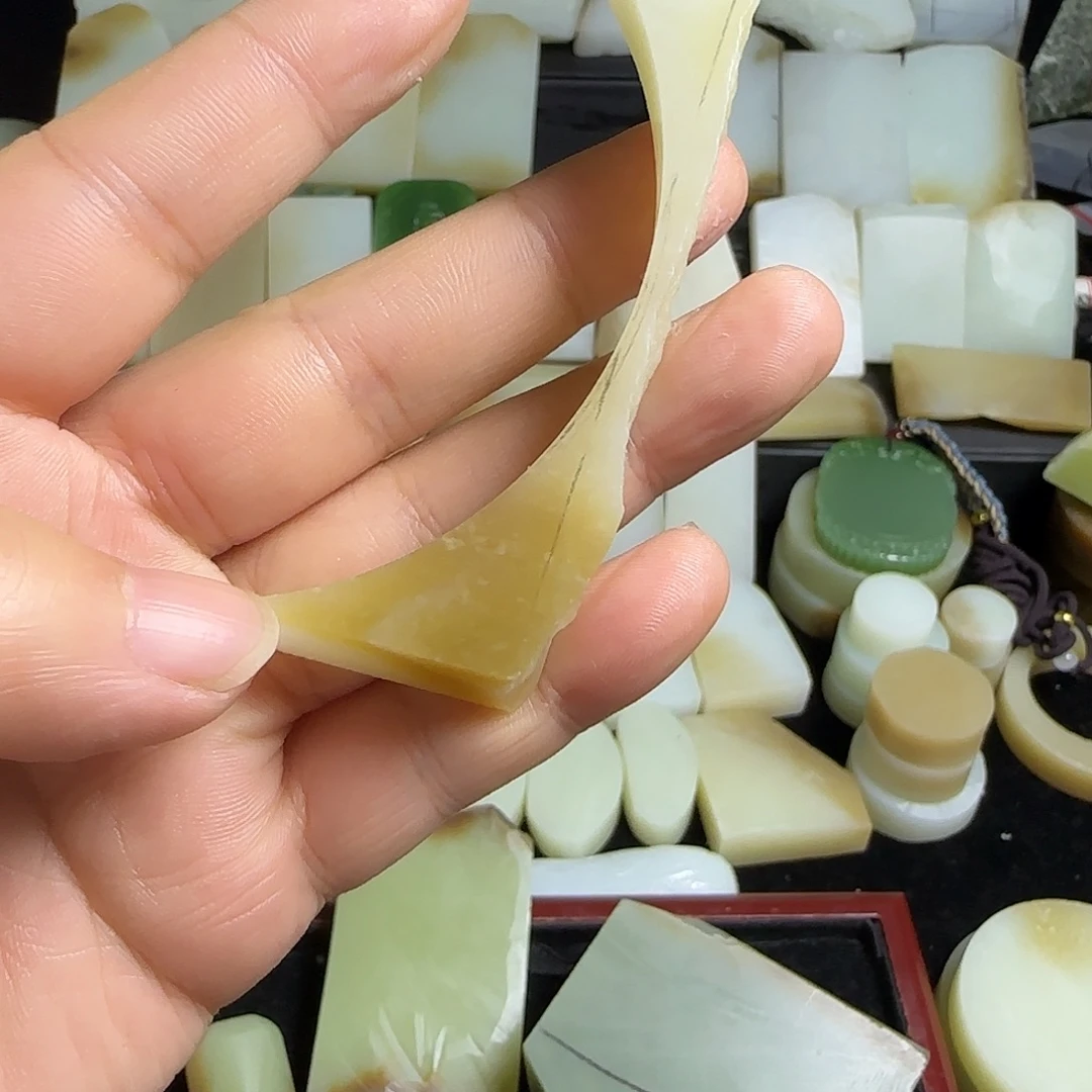 和田玉未镶嵌珠宝半成品