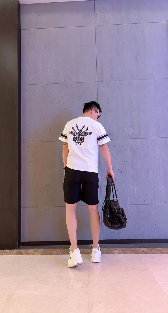 25男士夏季新款套装小众轻奢贴补绣重工织带柔软舒适男士休闲套装