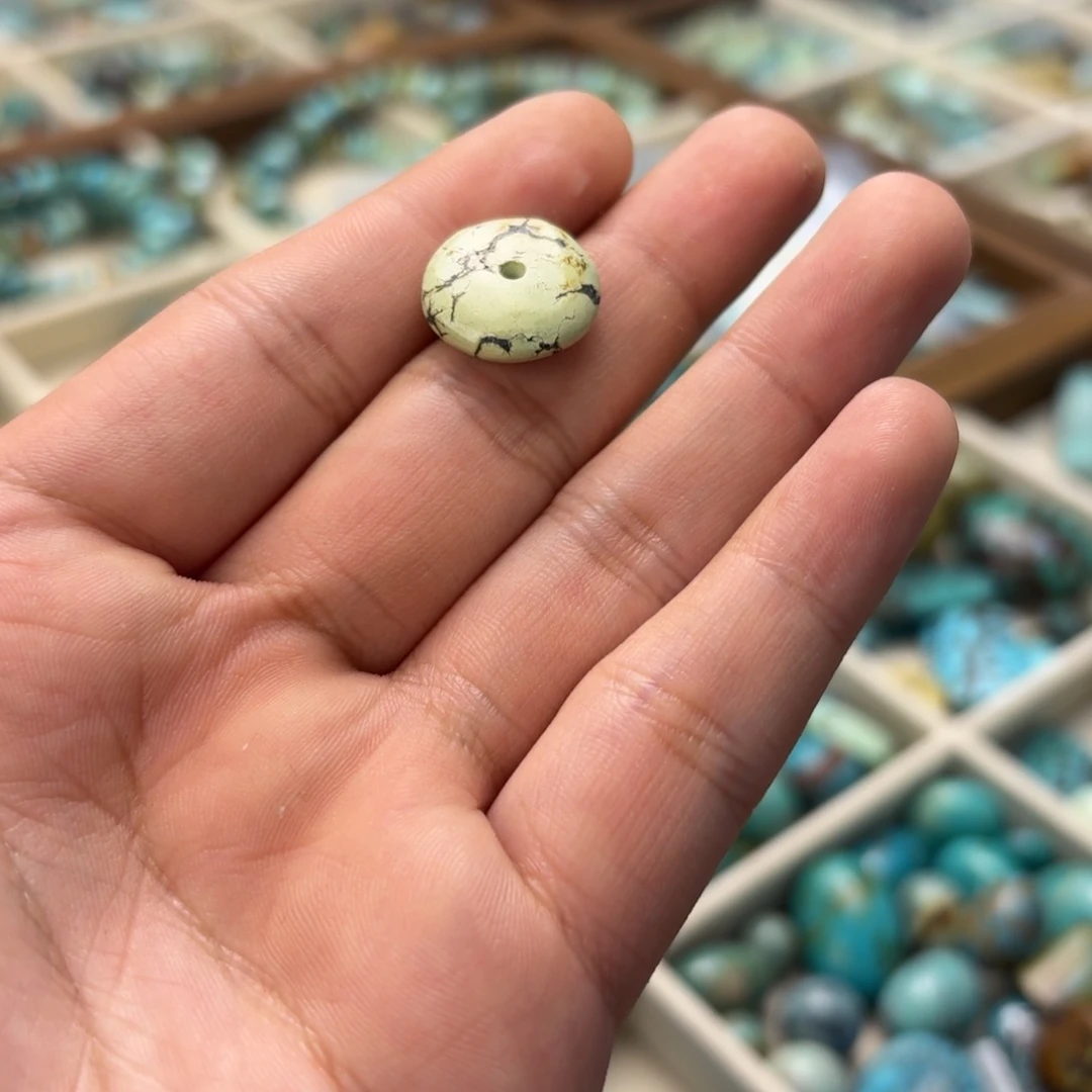 南红玛瑙未镶嵌绿松石