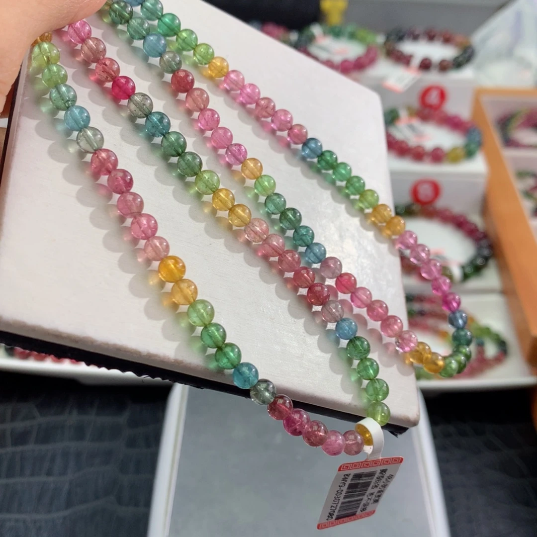 未镶嵌碧玺手链   5.2mm。
