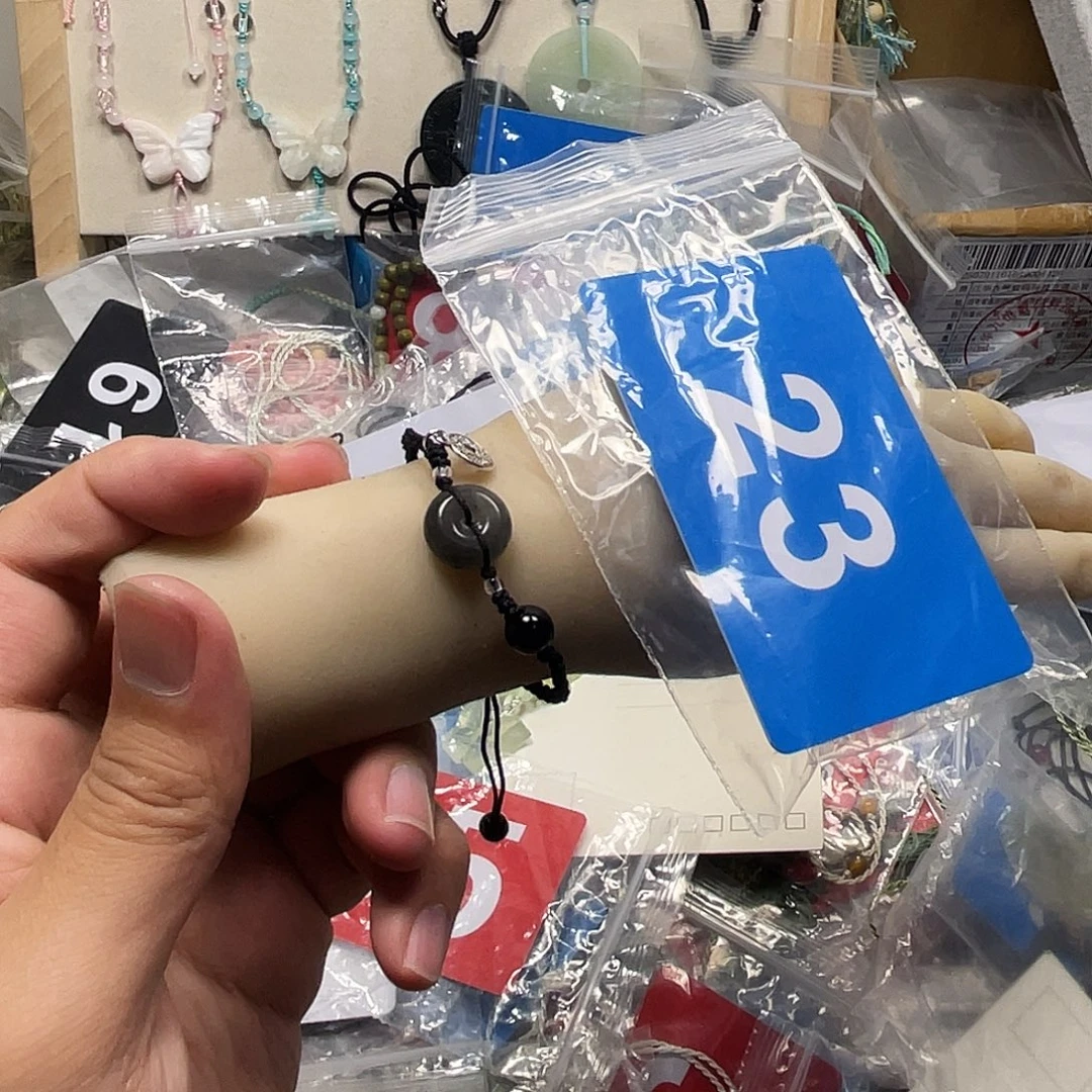 蛇纹石玉合金颈饰