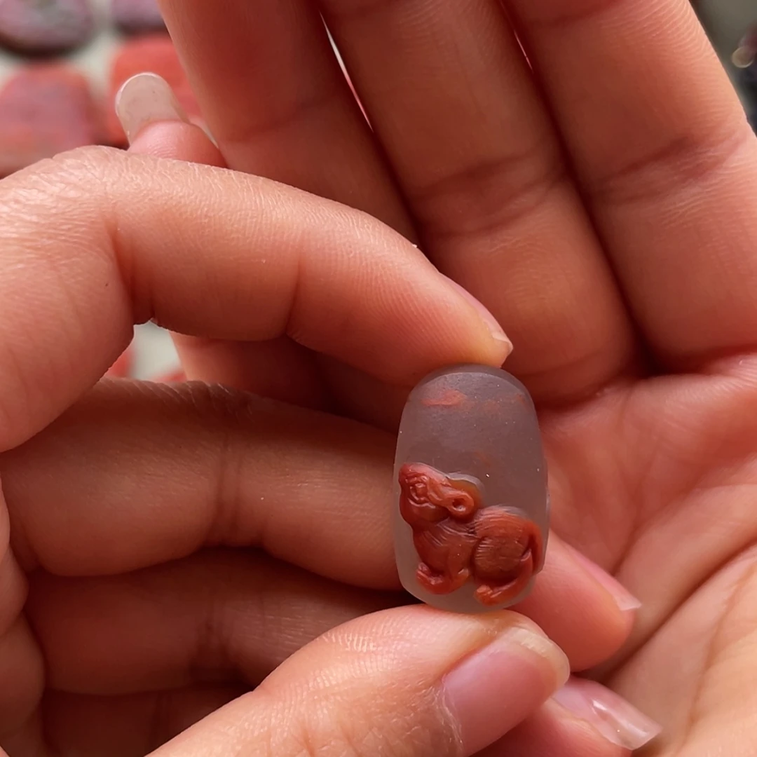 【闪购商品】南红玛瑙吊坠未镶嵌