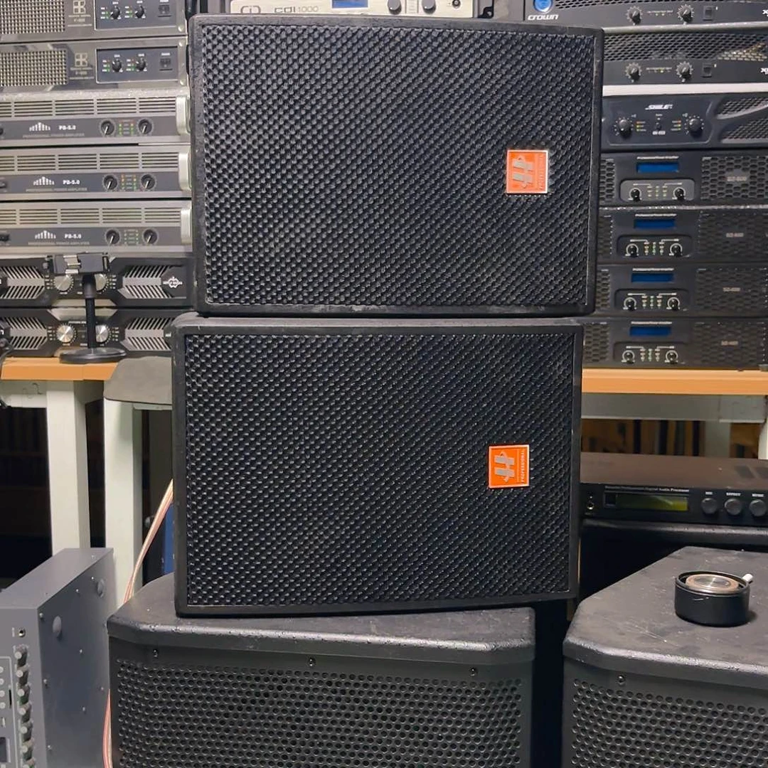 8新湖山音响一对不包邮