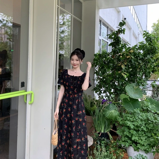 高级感法式复古短袖连衣裙女夏季新款收腰显瘦长裙碎花茶歇裙