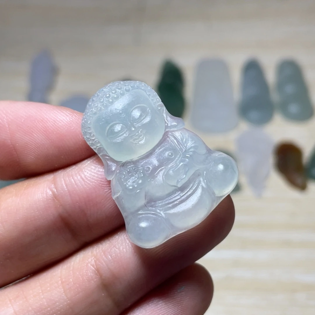 未镶嵌定制翡翠宝宝佛