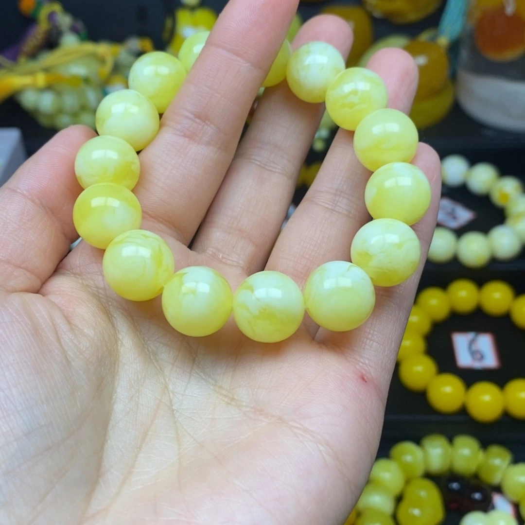 颖****百花蜜14手串一条