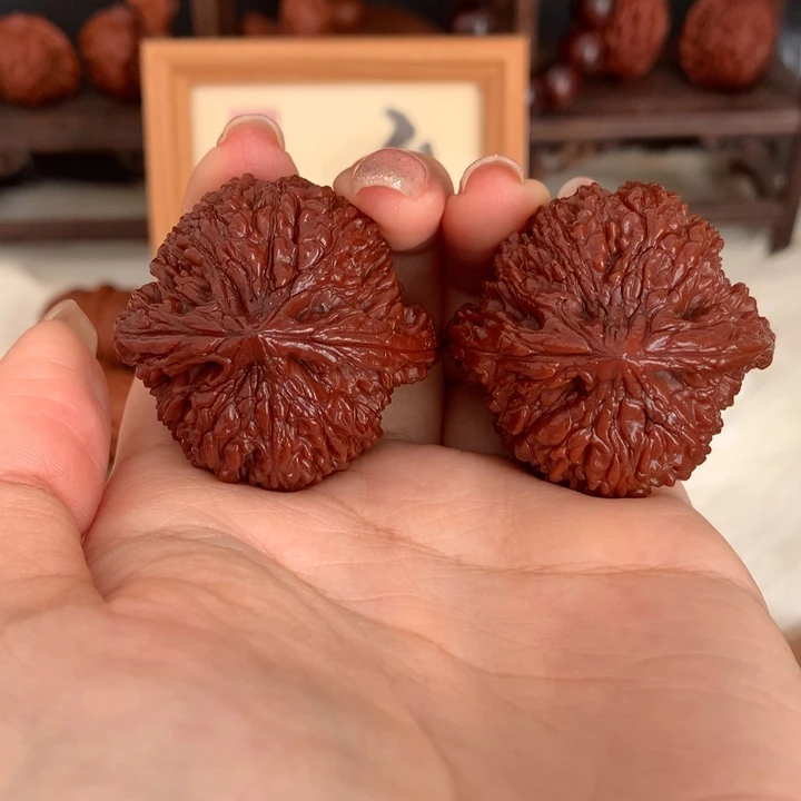 文玩核桃把件Y***岽42满天星