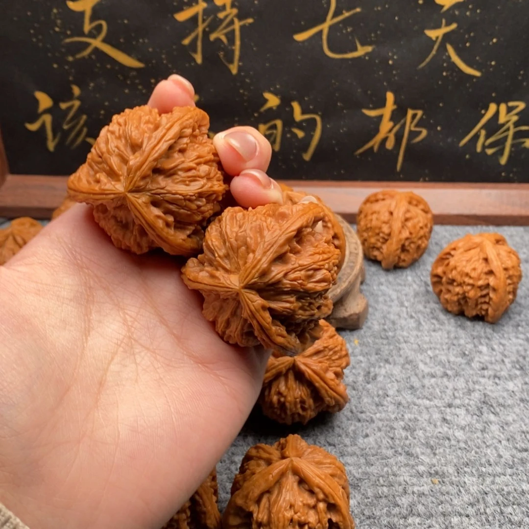 【闪购商品】吊坠文玩核桃不**.