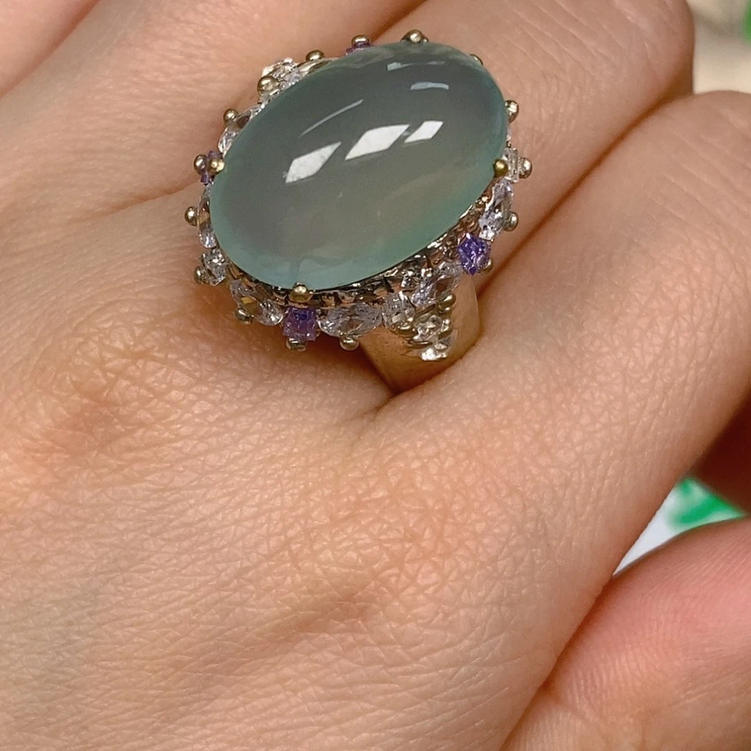 翡翠戒指未镶嵌翡翠