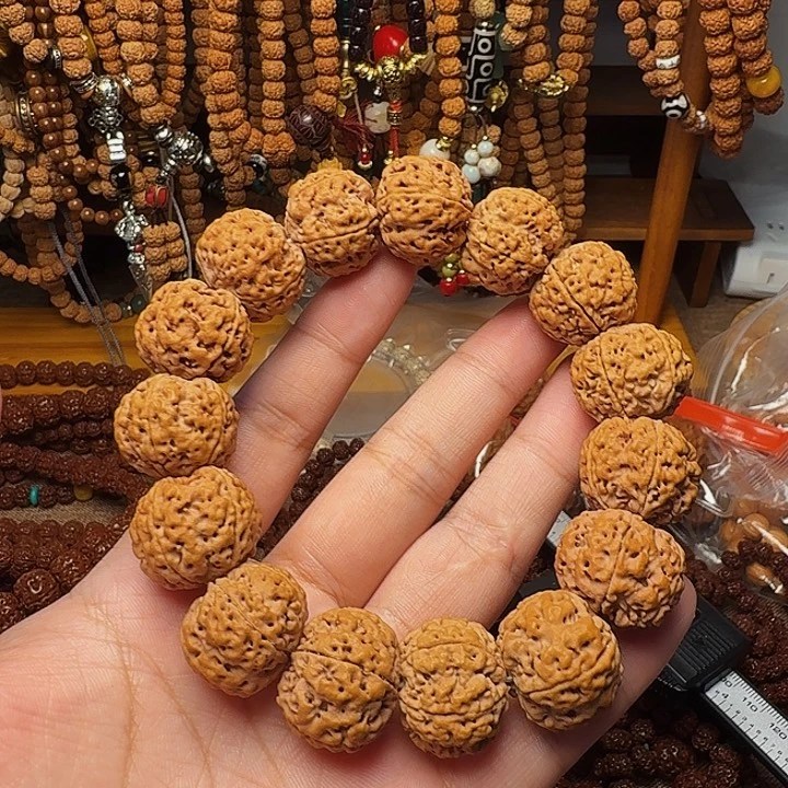 小***吖吊坠金刚菩提21mm大金刚