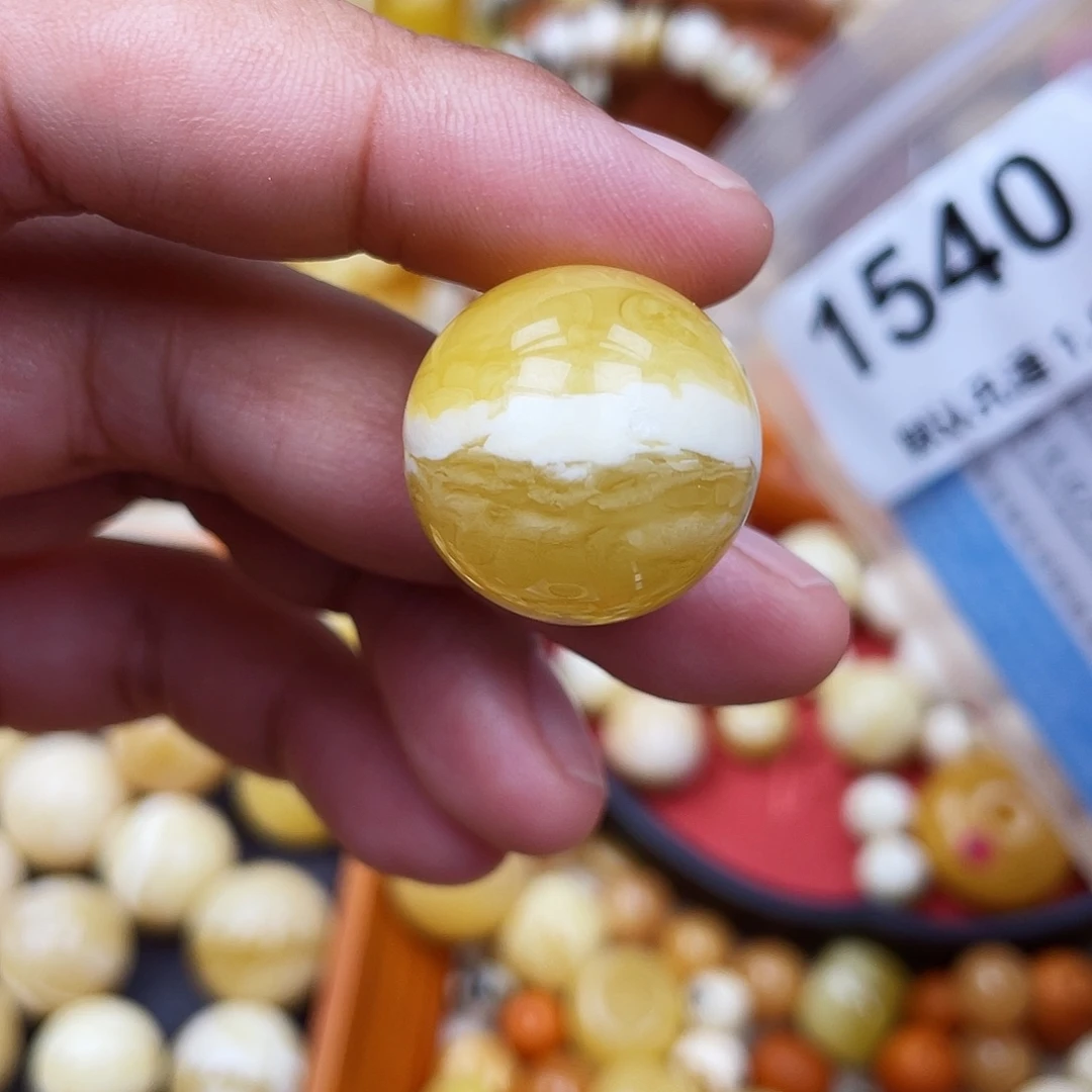 未镶嵌蜜蜡珠宝奇石皮色21.4