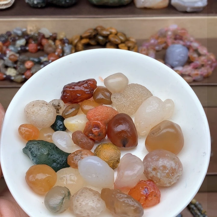 玛瑙/玉髓未镶嵌珠宝半成品