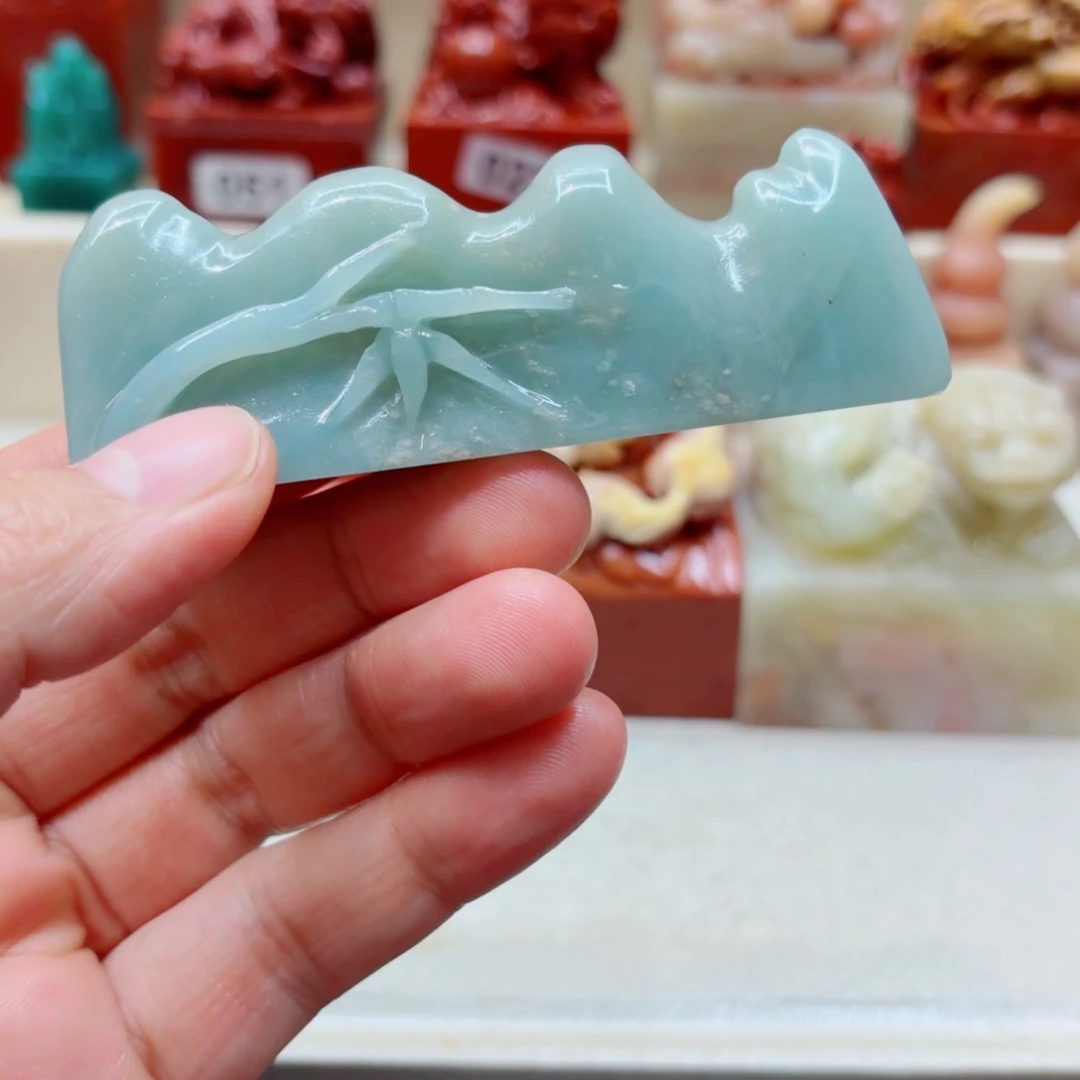 老挝石111111111111111