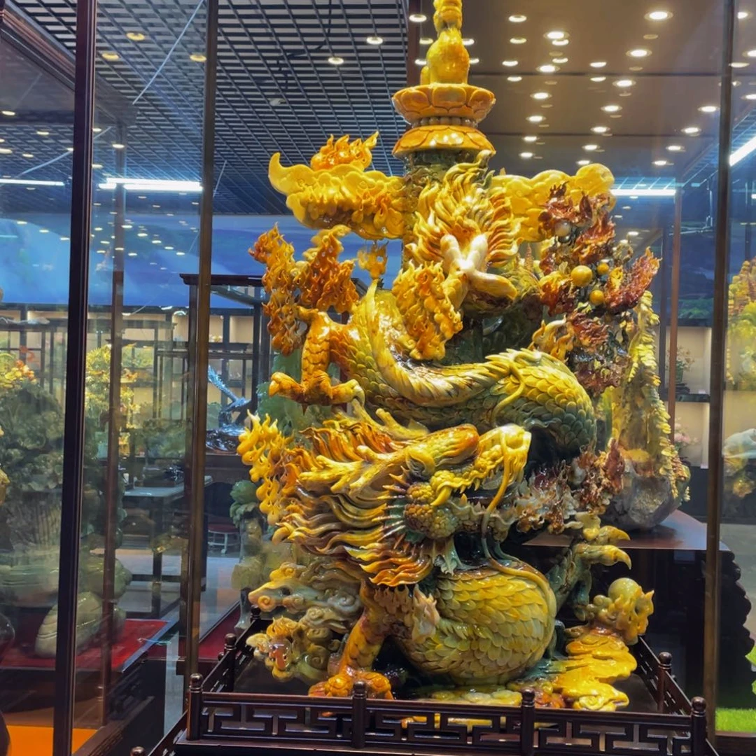 蛇纹石玉未镶嵌摆件