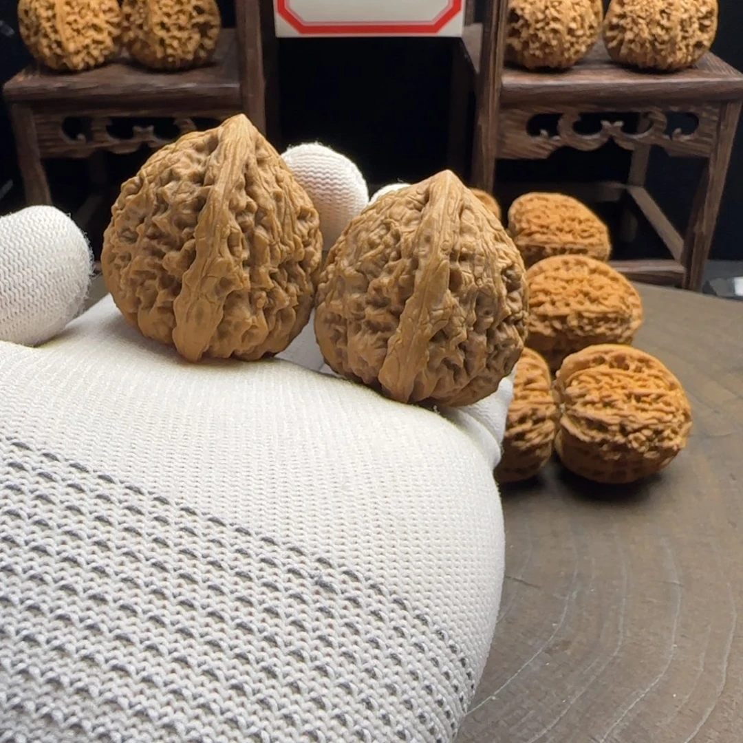 文玩核桃吊坠38溜肩奥迪高炮