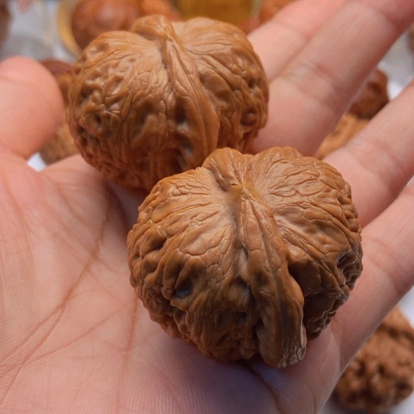 【闪购商品】把件文玩核桃42全品元宝