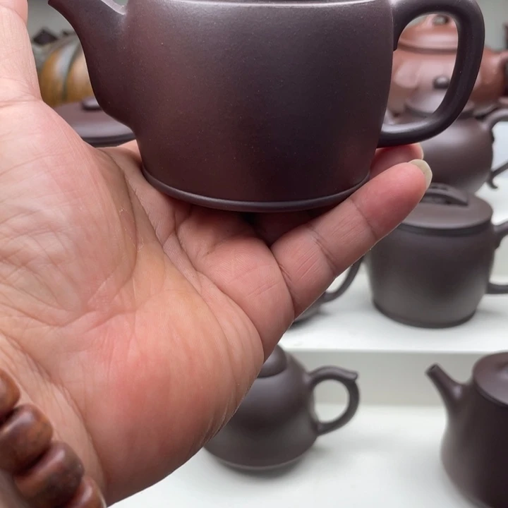 G***W茶壶紫砂汉瓦底槽清一百七十cC