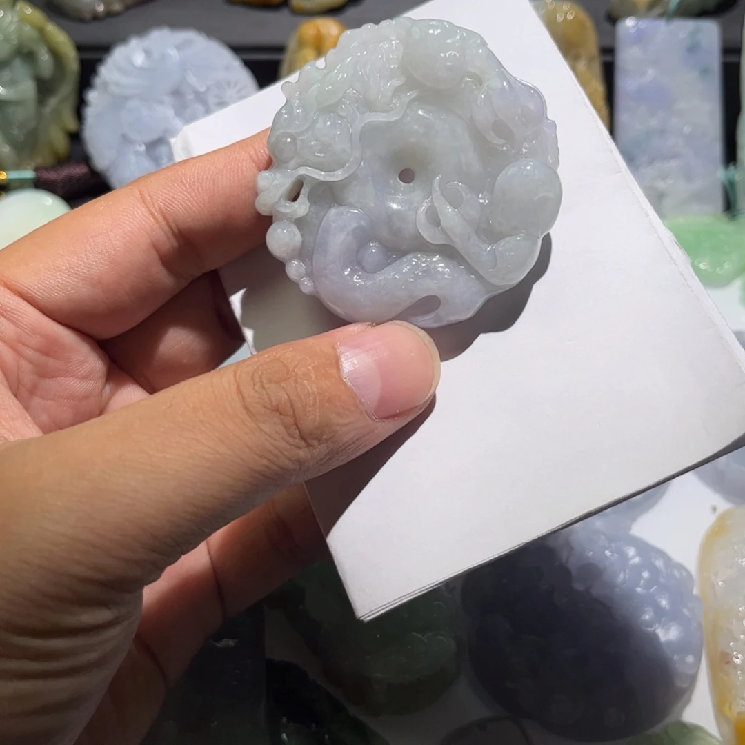未镶嵌定制翡翠龙