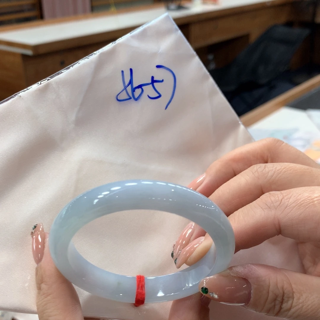 未镶嵌手镯翡翠翡翠